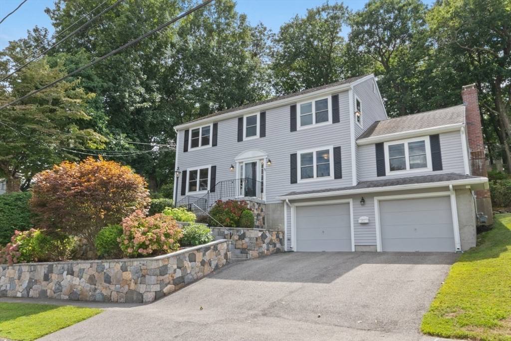 Needham, MA 02494,71 Richdale Rd