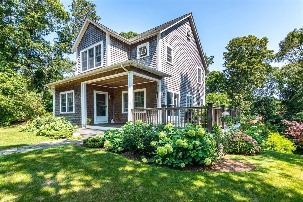 Tisbury, MA 02568,27 Chapde Ln