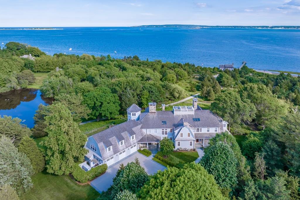 Duxbury, MA 02332,000 Standish Street