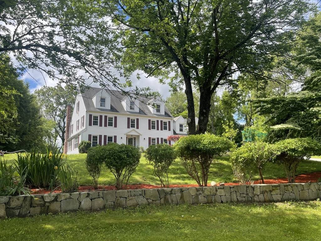 Holliston, MA 01746,156 Mitchell Rd