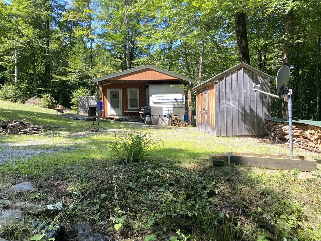 Heath, MA 01346,99 Shawnee Dr