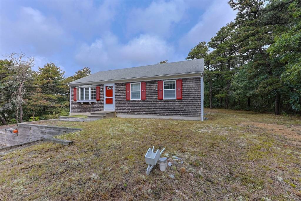 Truro, MA 02666,2 Sylvan Ln