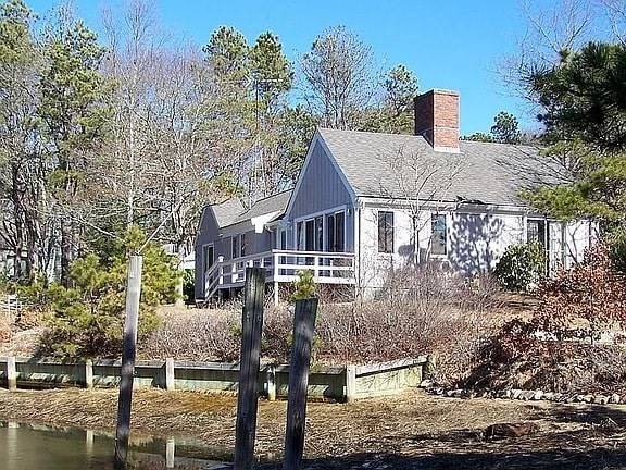 Mashpee, MA 02649,24 Spoondrift Way