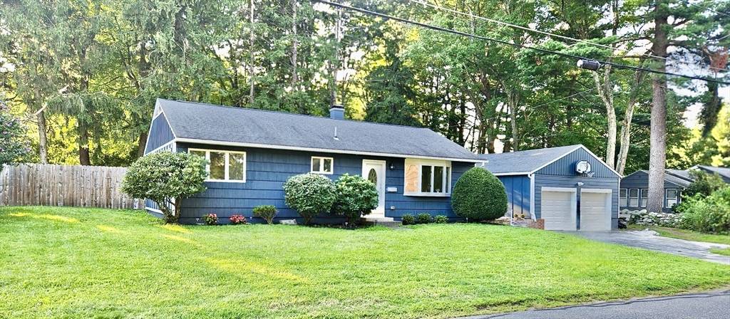 Northborough, MA 01532,32 Crestwood Dr