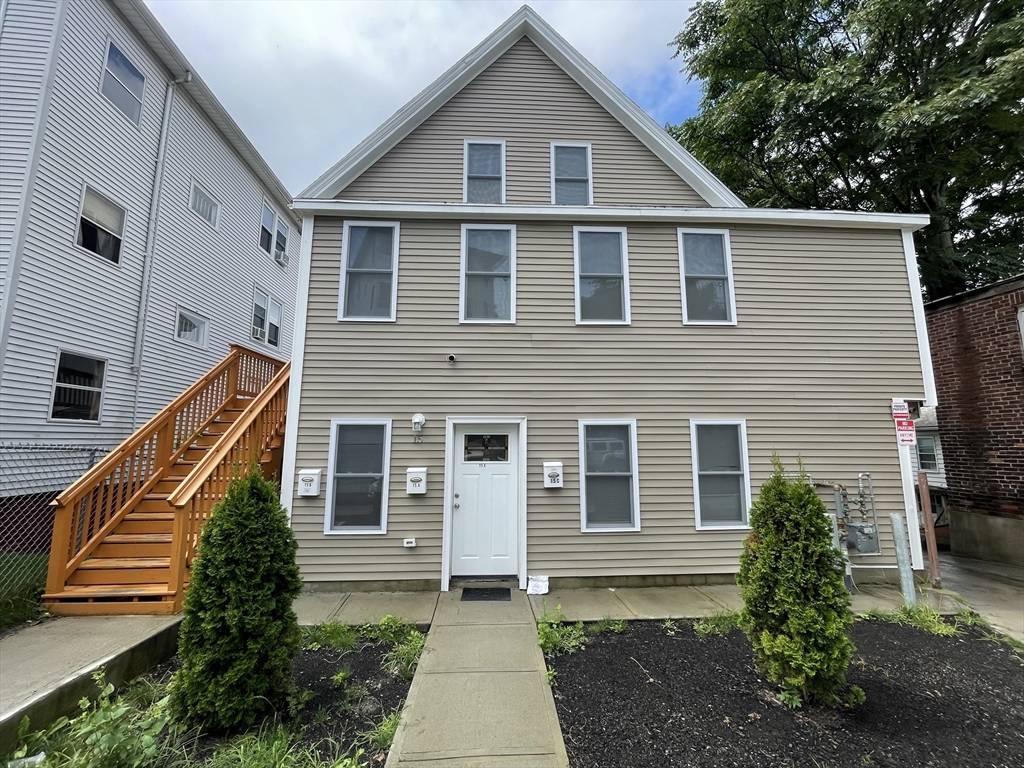 Worcester, MA 01604,15 Groton Pl