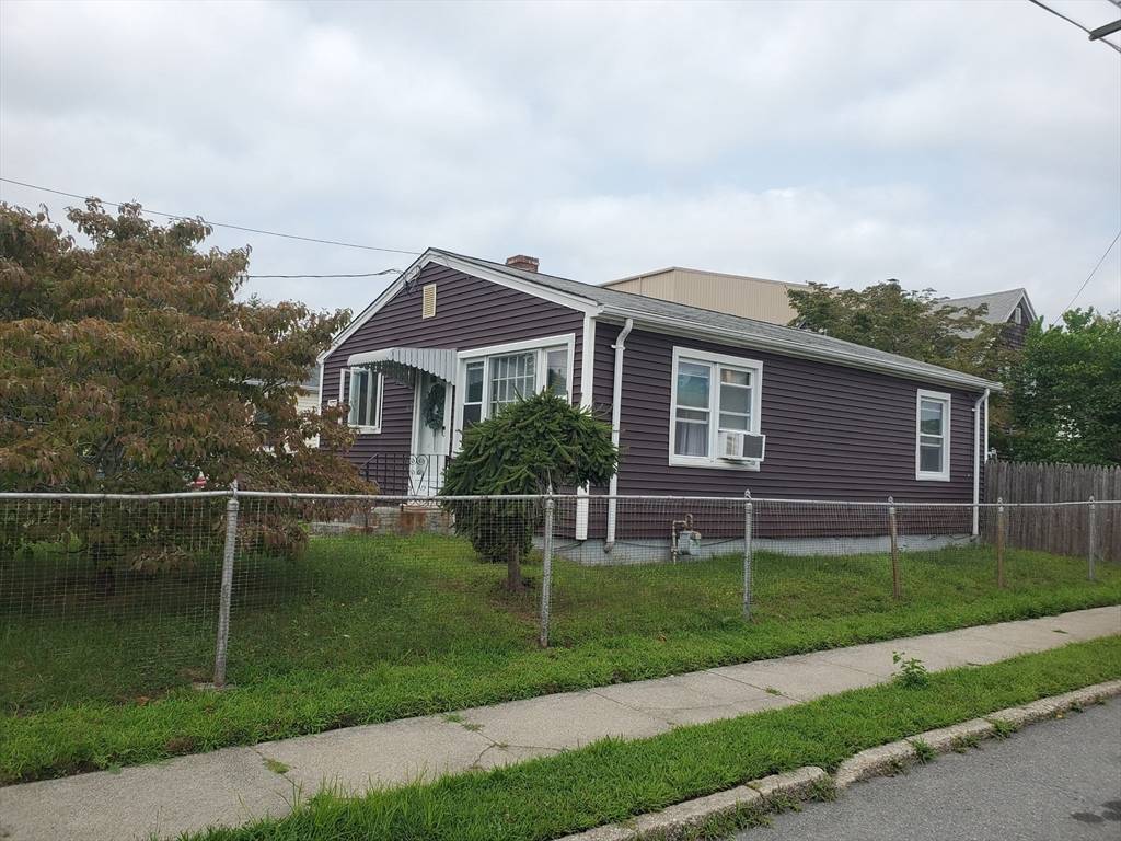 New Bedford, MA 02745,53 Sylvia St