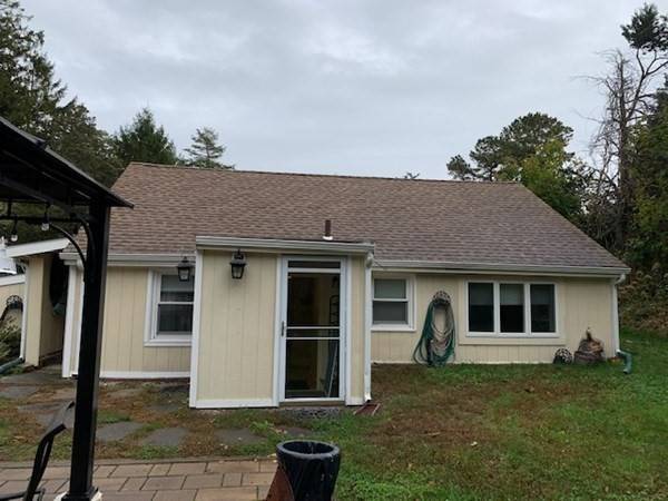 Plymouth, MA 02360,90 Lookout Point Rd