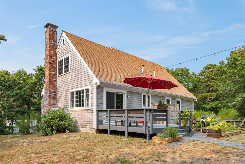 Eastham, MA 02642,30 Linda Ln