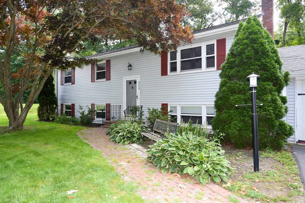 Hanover, MA 02339,353 Dillingham Way