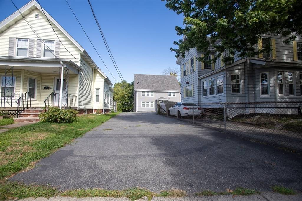 Lynn, MA 01905,115-A Holyoke St