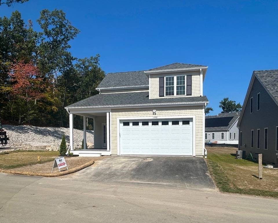 Uxbridge, MA 01569,179-D Crownshield Ave #13-D