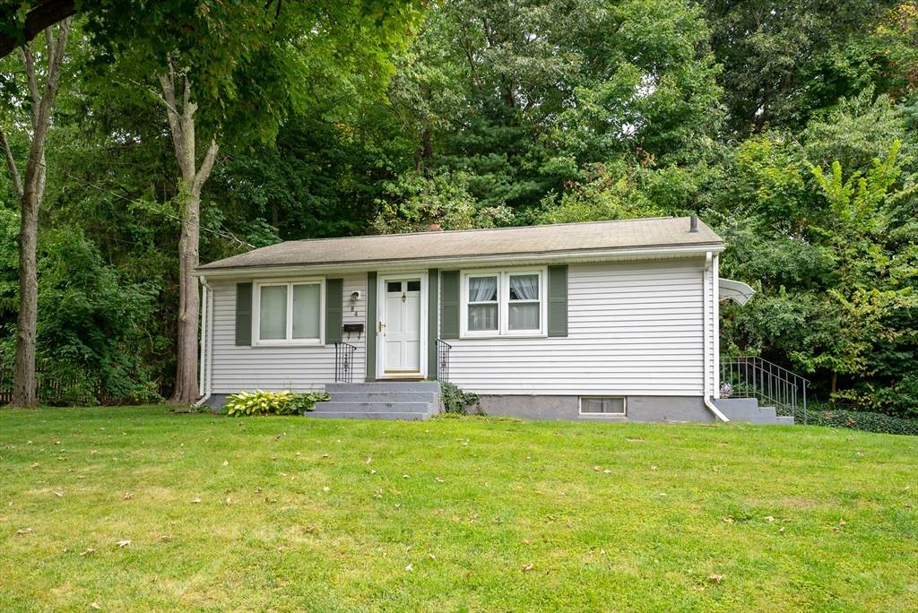 East Longmeadow, MA 01028,84 Hanward Hl