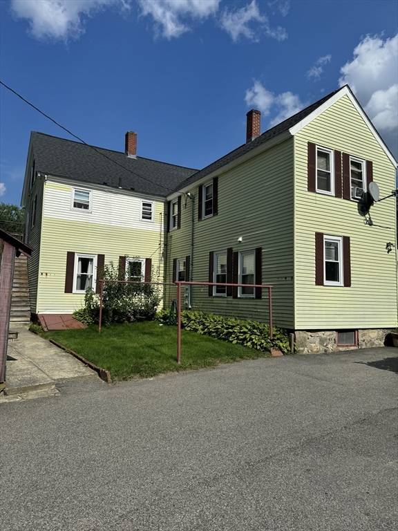 Stoughton, MA 02072,90 Pearl Street #1