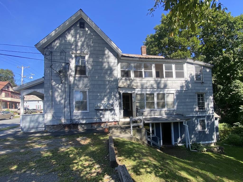 Greenfield, MA 01301,175 Chapman St