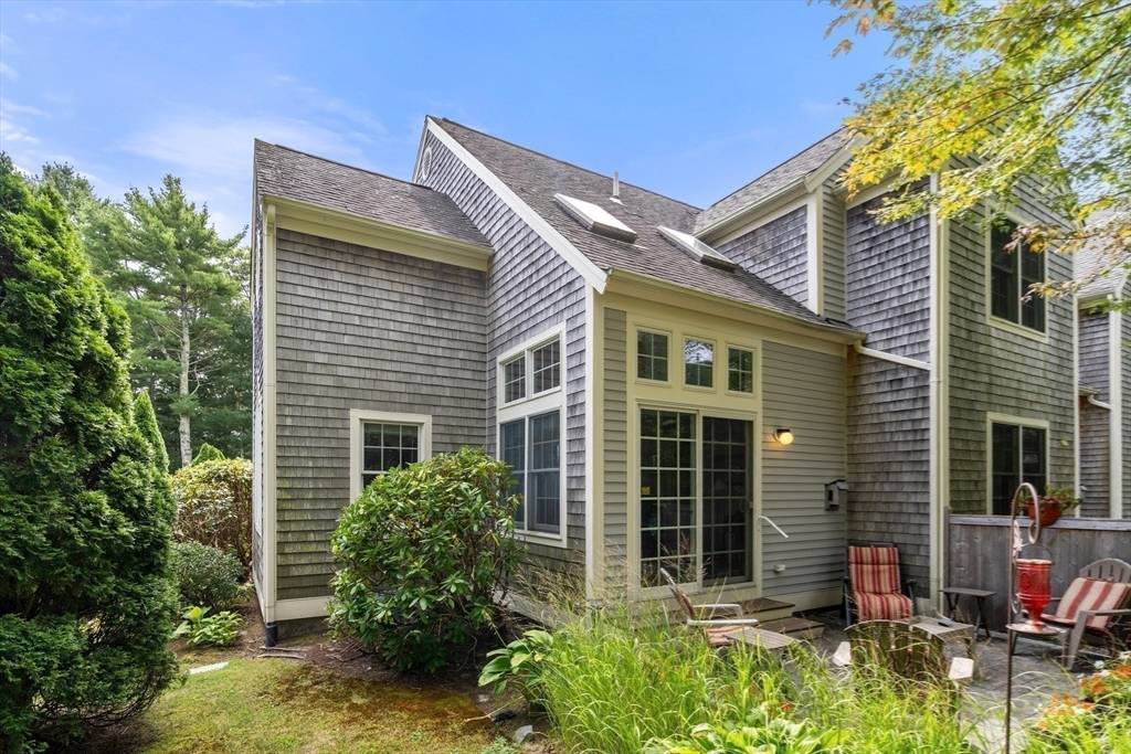 Mashpee, MA 02649,75 Blue Spruce Way #58