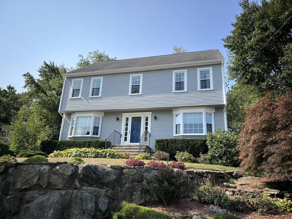 Milford, MA 01757,10 Lantern Ln