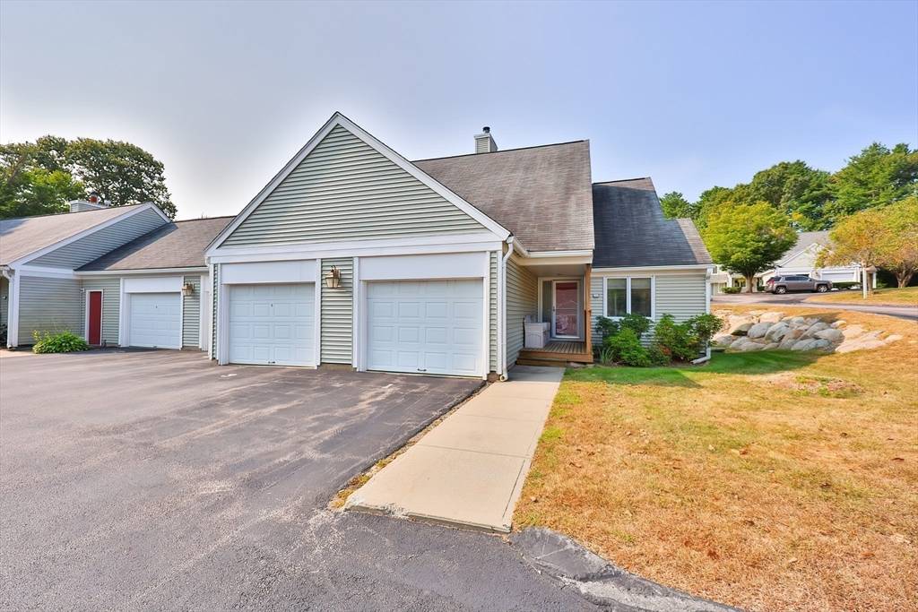 Franklin, MA 02038,1 Stone Ridge Road #1
