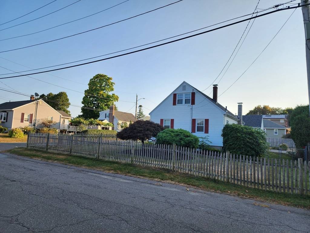 Beverly, MA 01915,15 Belmont Street