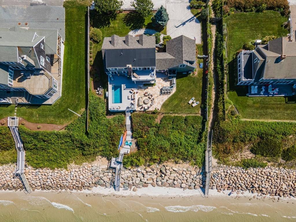 Dennis, MA 02638,80 Hiram Pond Road