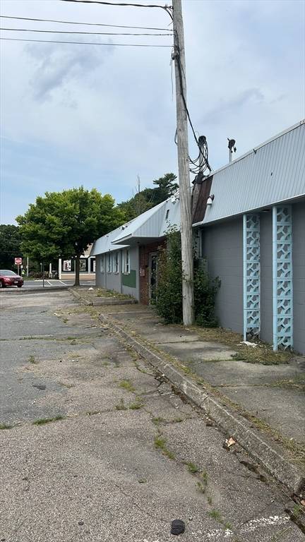 Randolph, MA 02368,10 Highland Ave