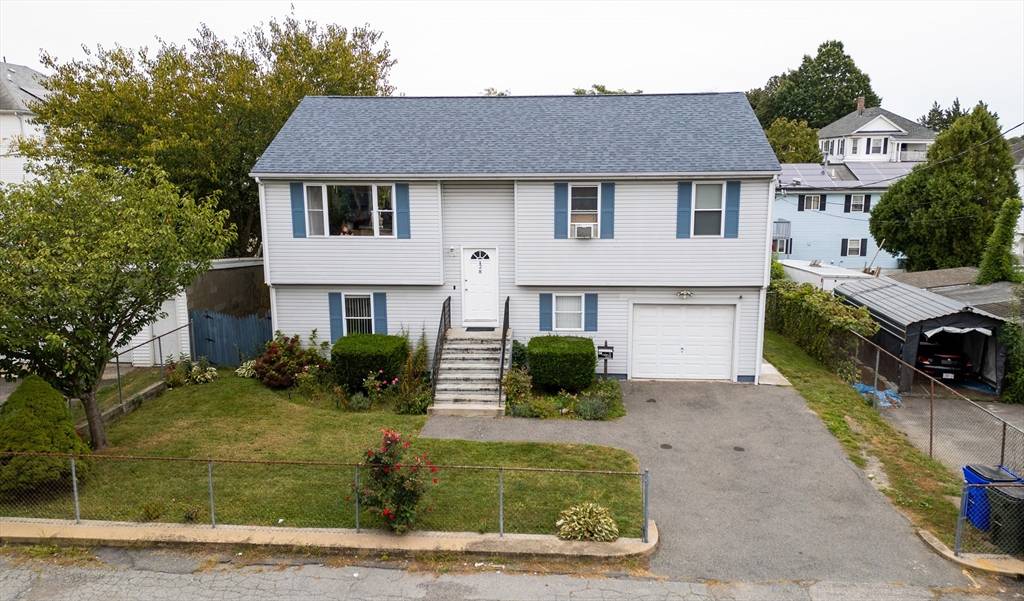 Fall River, MA 02724,28 Price Pl