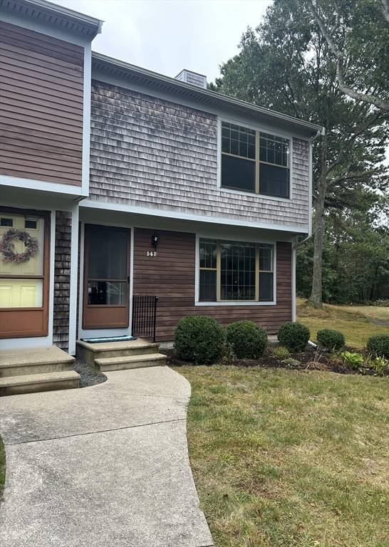 Mashpee, MA 02649,195 Falmouth Rd #14F