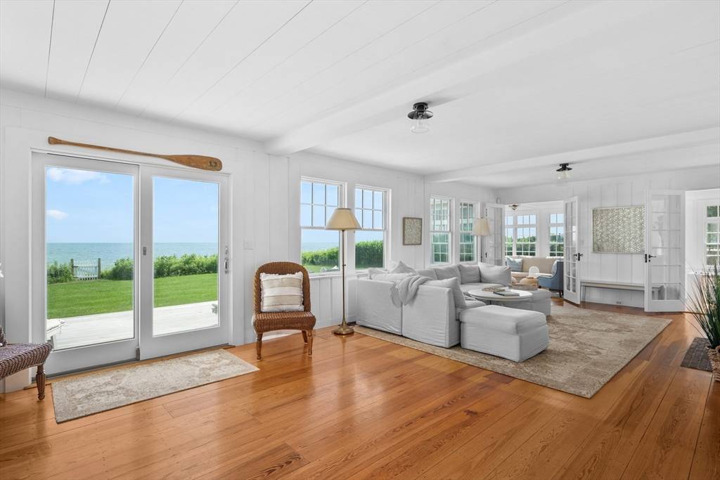 Barnstable, MA 02655,741 Sea View Avenue