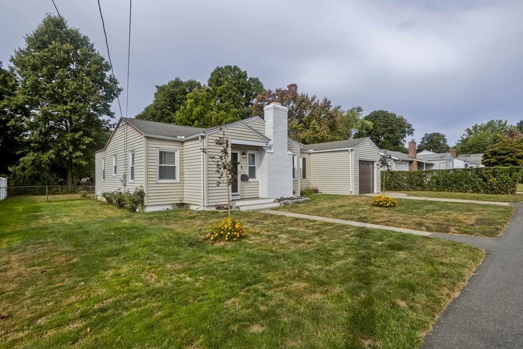 South Hadley, MA 01075,26 Midway St