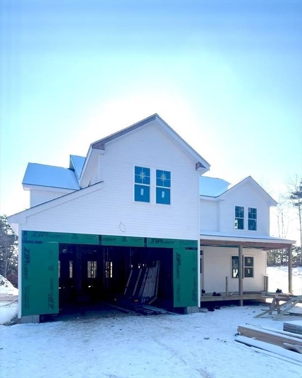 Plymouth, MA 02360,33 Seabiscuit Dr