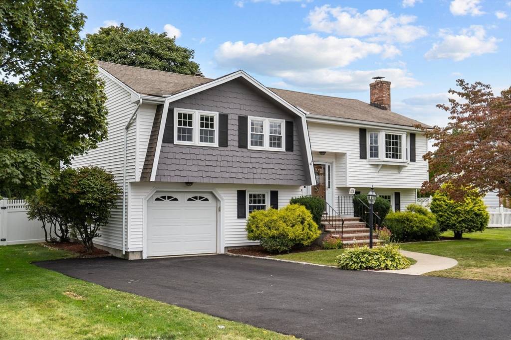 Woburn, MA 01801,5 Brae Cir