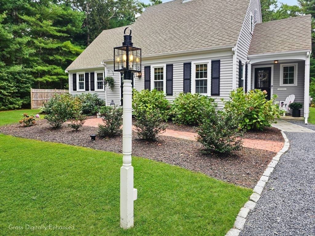 Mashpee, MA 02649,63 West Way