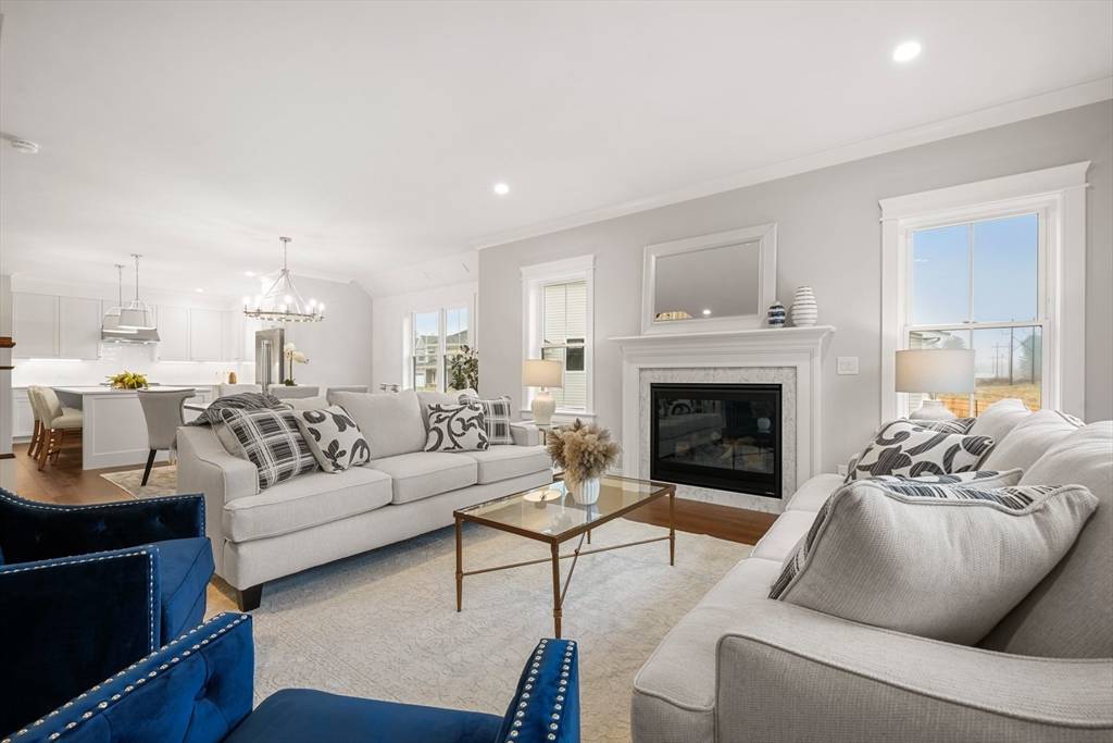 Natick, MA 01760,16 Wayside Court #16