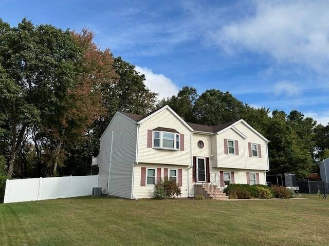 Dudley, MA 01571,48 Eagle Dr