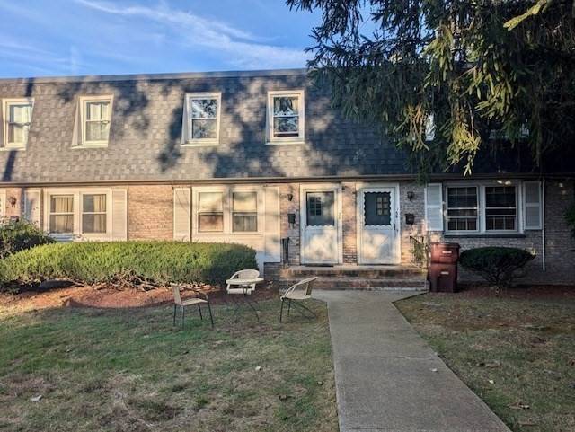 Dedham, MA 02026,32 Arcadia Ave #32