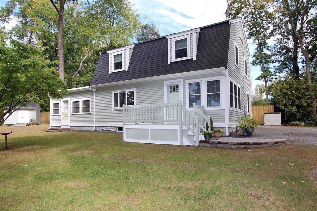 Lakeville, MA 02347,16 Norfolk Street