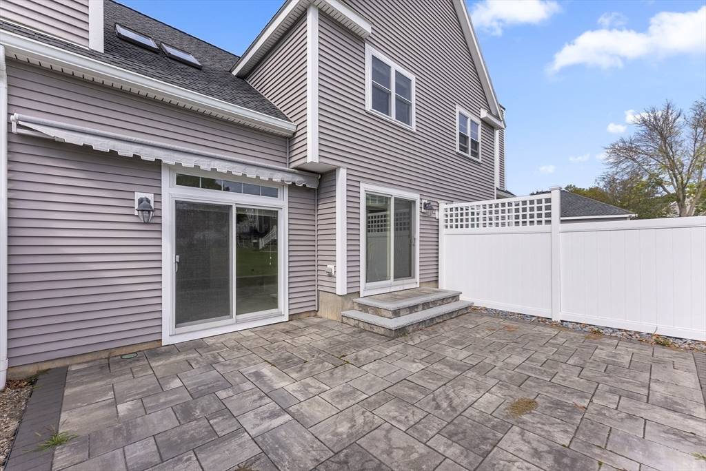 Plymouth, MA 02360,532 White Cliff Dr #532