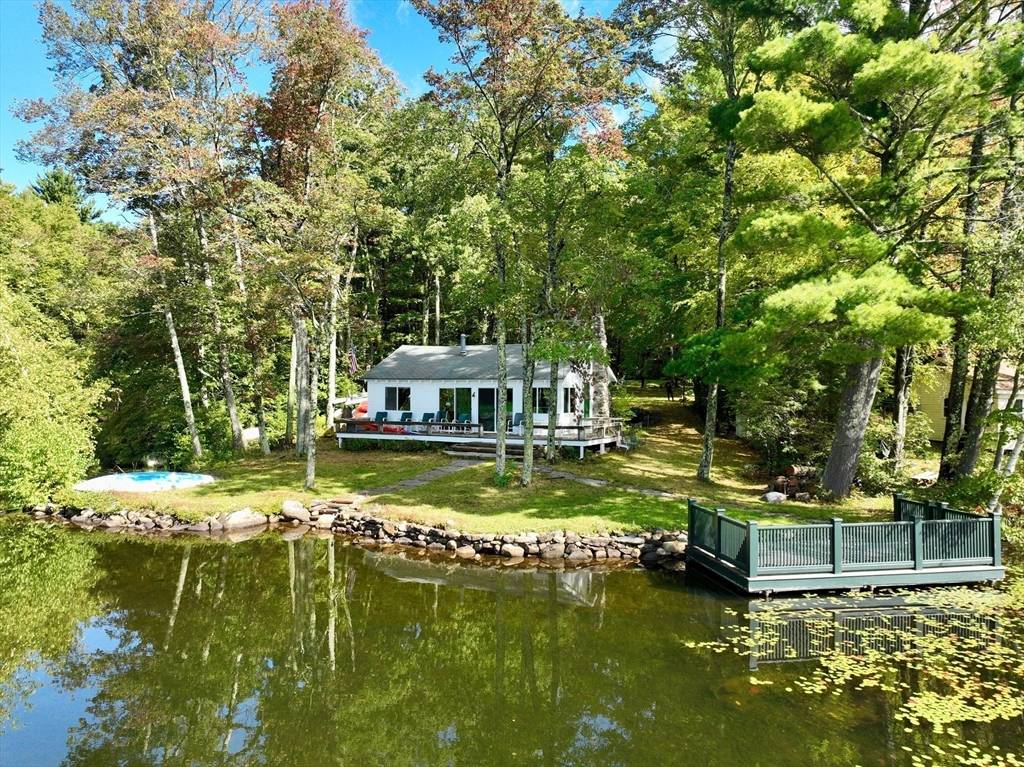 Westhampton, MA 01027,32 Pine Island Lake/Bear Run Rd