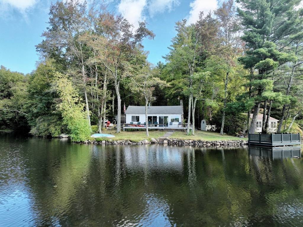 Westhampton, MA 01027,32 Pine Island Lake/Bear Run Rd