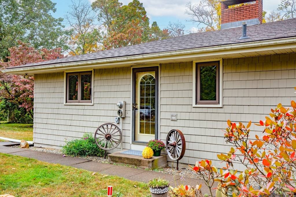 Somers, CT 06071,104-D Four Bridges Rd