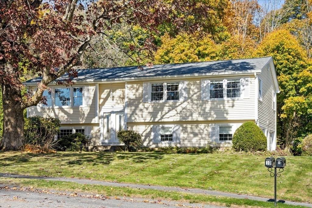 Shrewsbury, MA 01545,10 Ruthen Cir