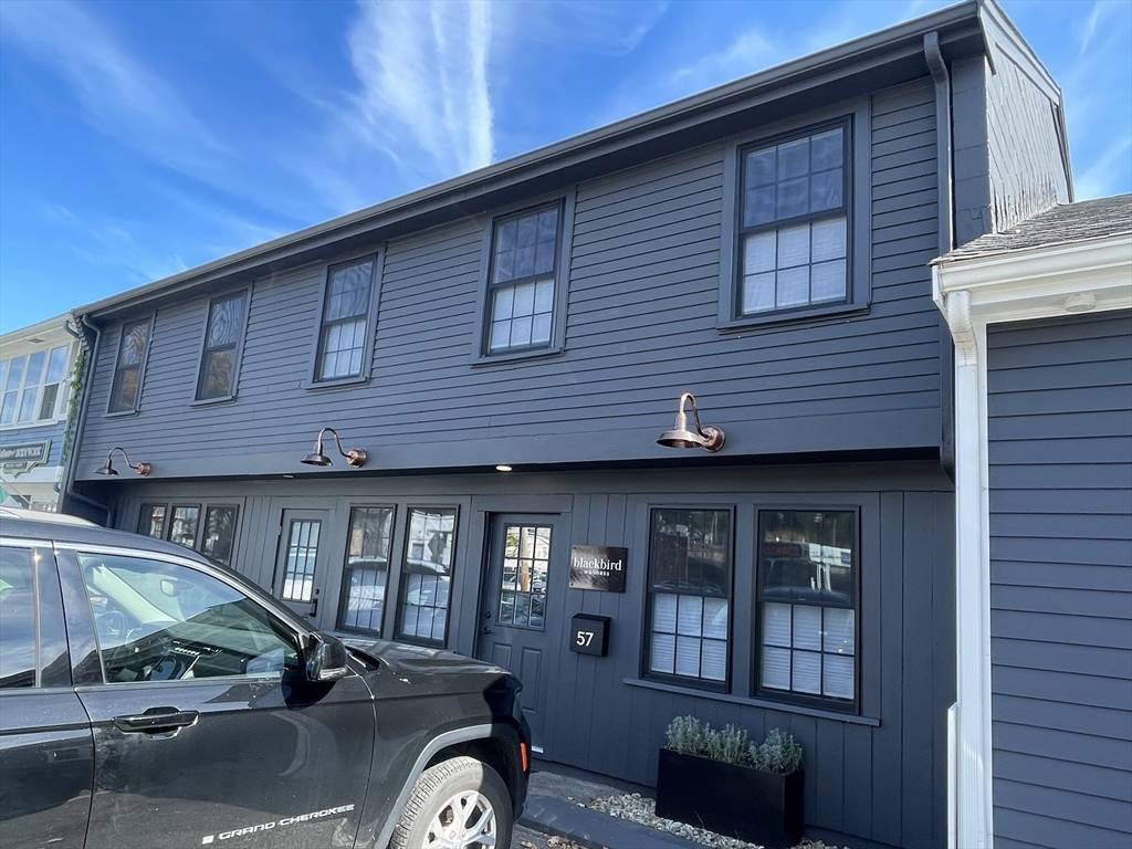 Hingham, MA 02043,57 Water Street #1