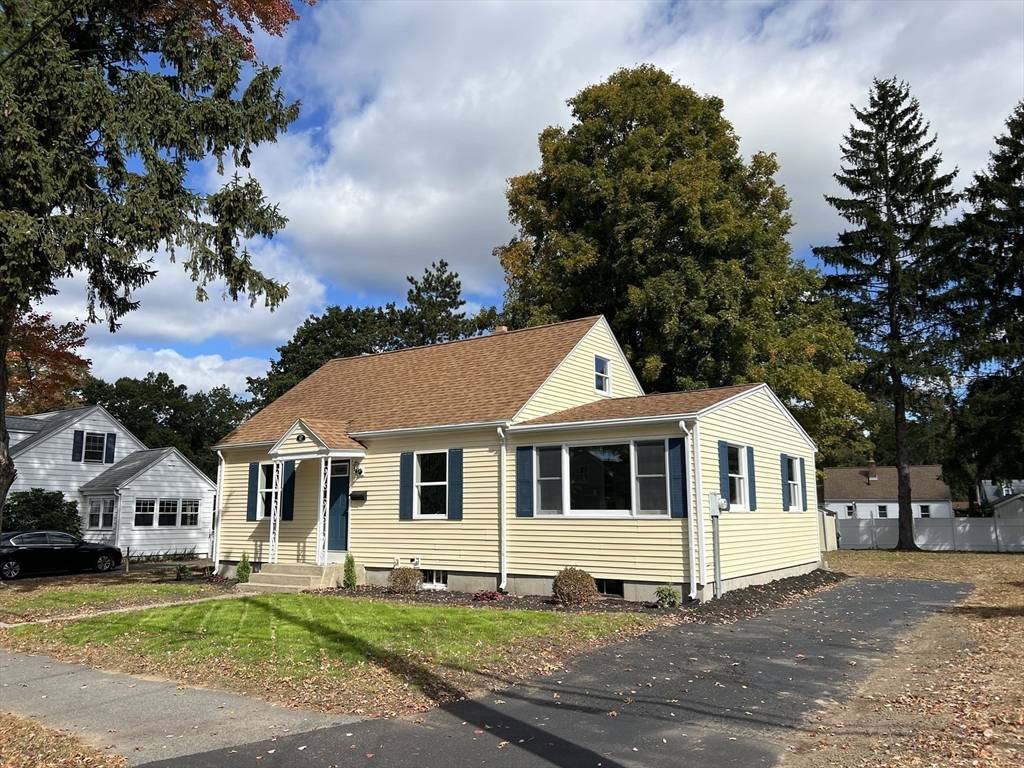 South Hadley, MA 01075,47 Columbia St