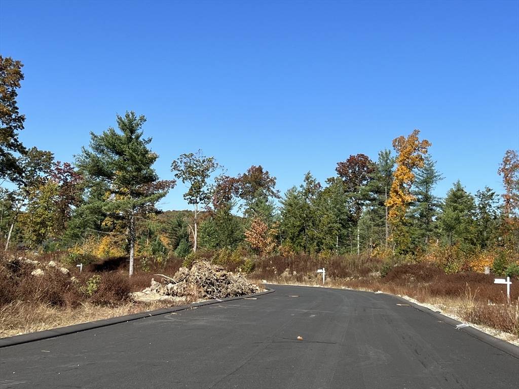 Ludlow, MA 01056,Lot 91 Equinox Pass