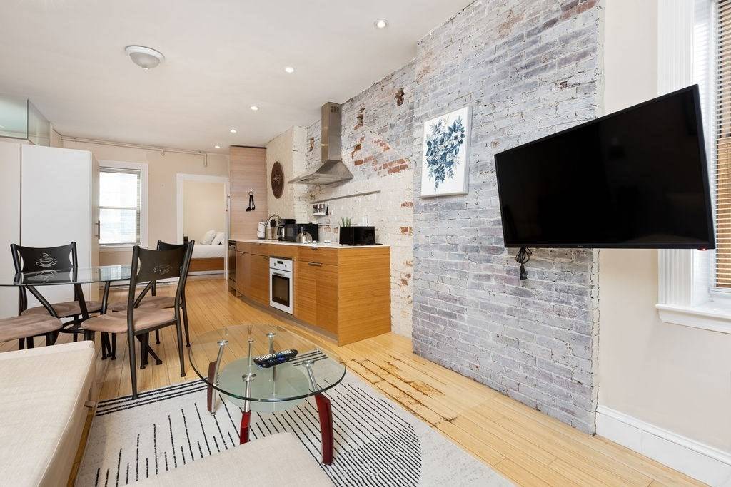 Boston, MA 02113,1 Hull Street Court #FURNISHED?