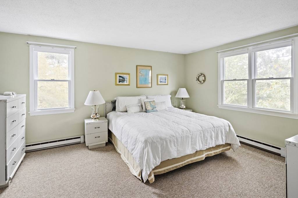 6 Gerts Way Edgartown, MA 02539