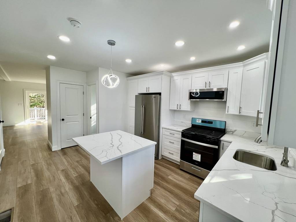 214 Rawson St Leicester, MA 01524