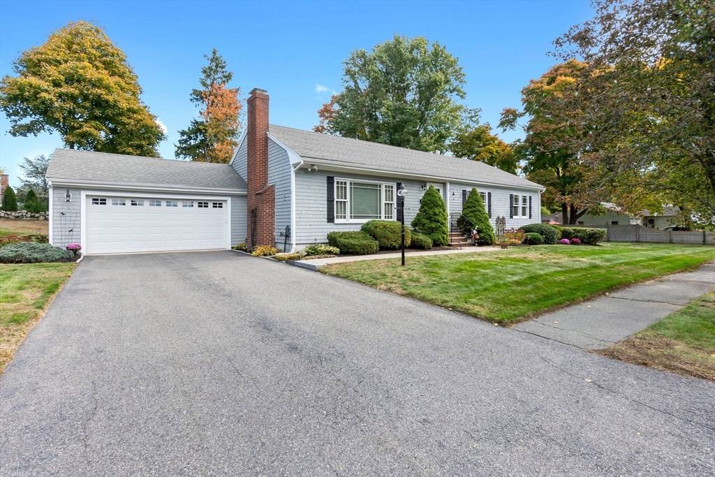 Beverly, MA 01915,14 Berrywood Lane