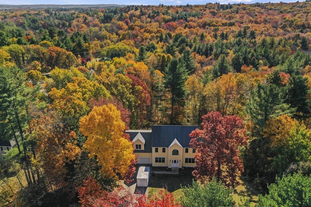 Sutton, MA 01590,11 Quabbin Path