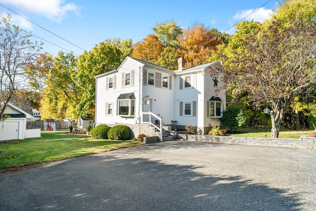 Milford, MA 01757,4 Hillside Avenue