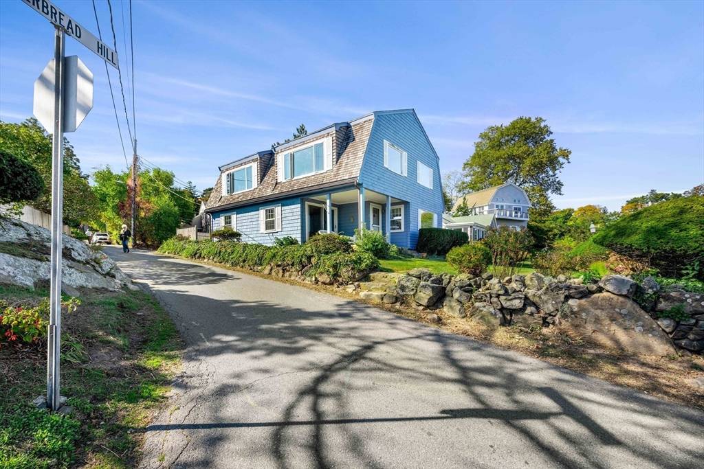 Marblehead, MA 01945,50 Beacon Street